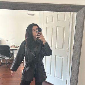 Valerie Stevens lamb skin leather jacket in M